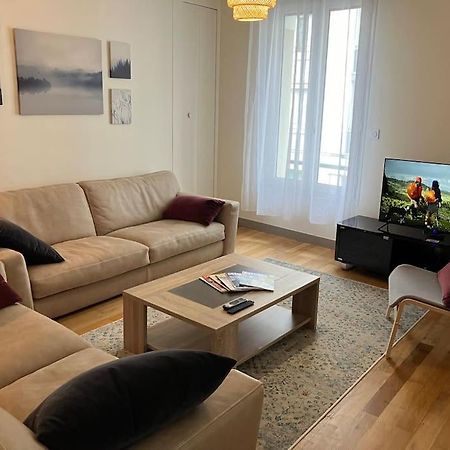 Appartement Spacieux En Centre Ville Vendome Bagian luar foto