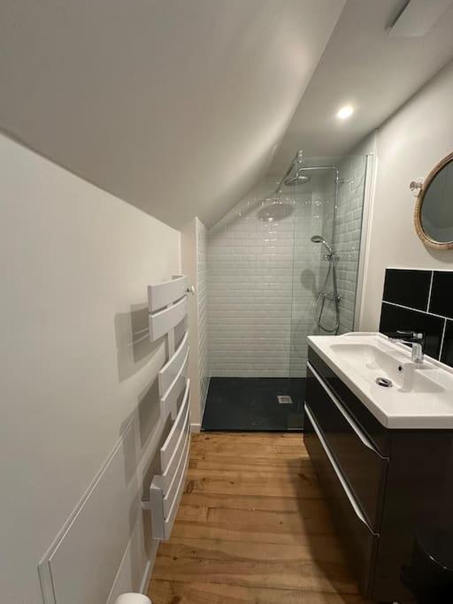 Appartement Spacieux En Centre Ville Vendome Bagian luar foto