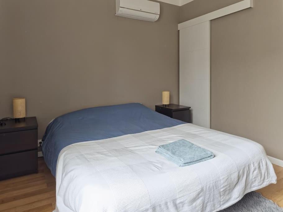 Appartement Spacieux En Centre Ville Vendome Bagian luar foto